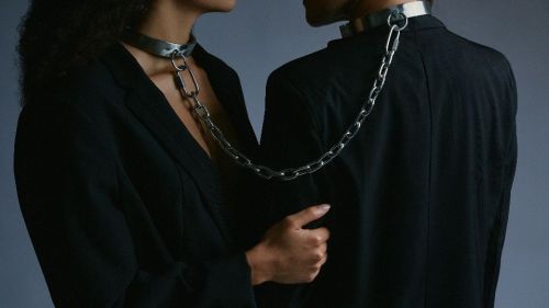 Age of Bondage - Foto Nr. 3