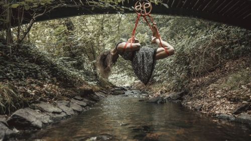 Image  Phieli in Ropes